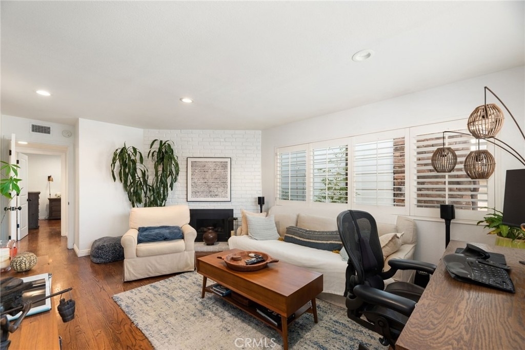 330 28th - Photo 14