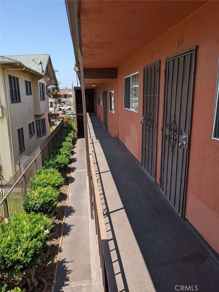1708 Pine Avenue - Photo 11