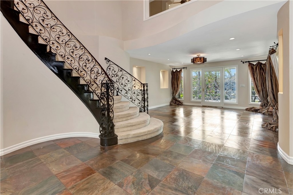 3140 E Bradbury Court - Photo 8