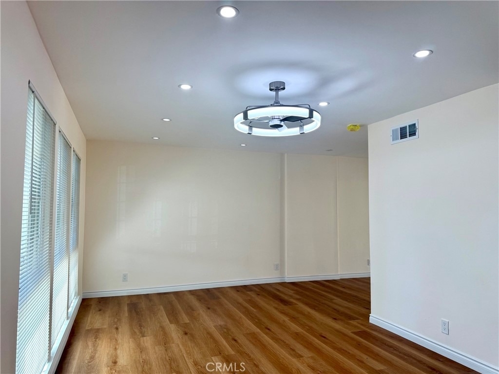 1803 W Greenleaf - Photo 6