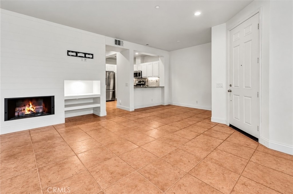 5 Wildflower Place - Photo 4