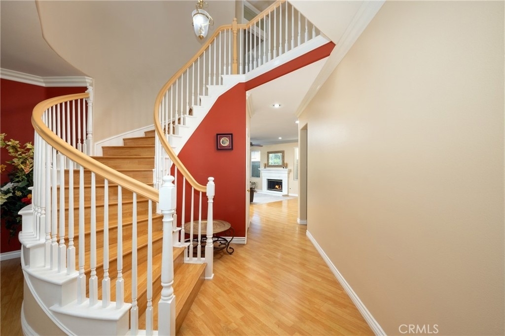 21 Foxcrest - Photo 0