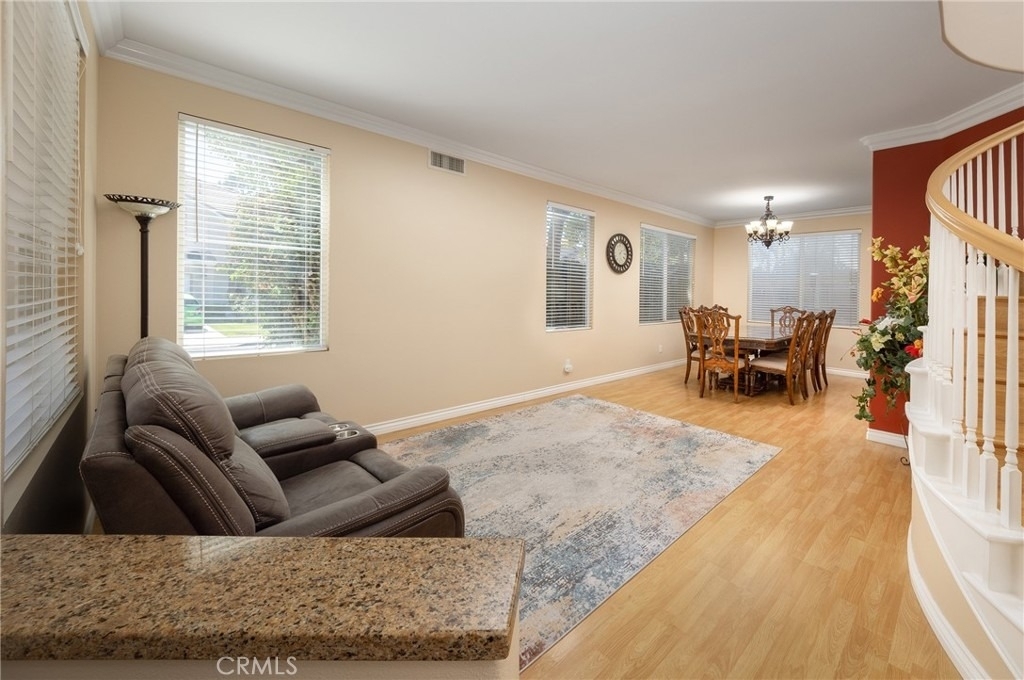 21 Foxcrest - Photo 10