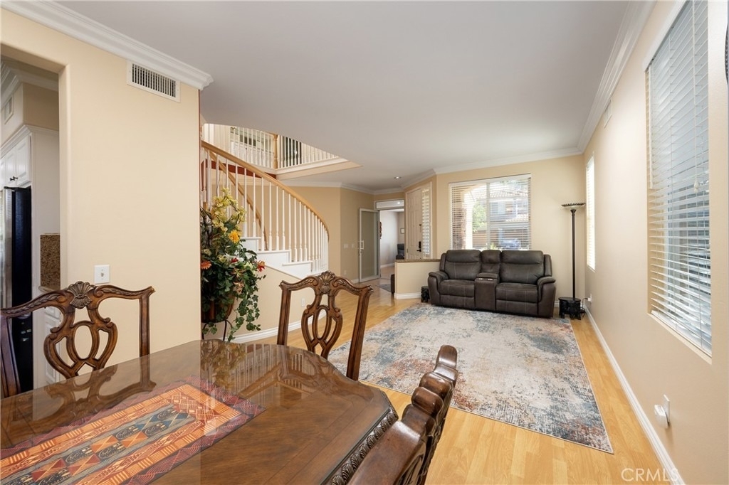 21 Foxcrest - Photo 9