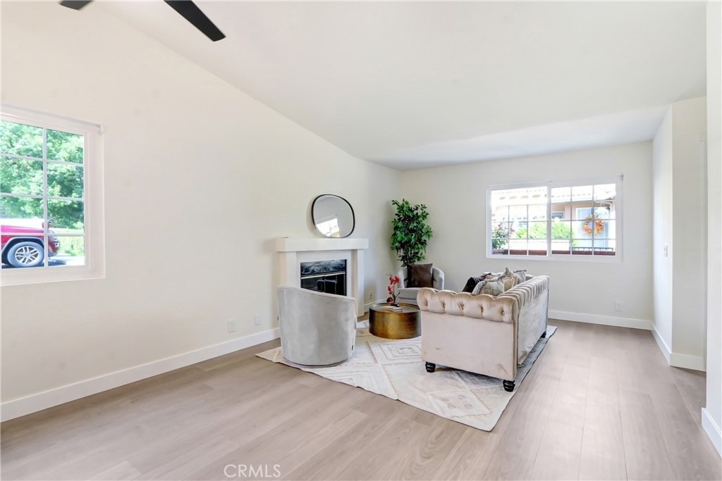 10056 Base Line - Photo 4