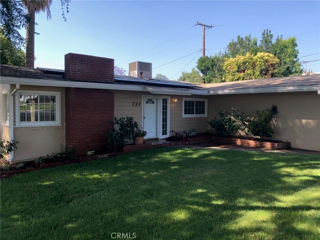 727 E Palm Avenue - Photo 1