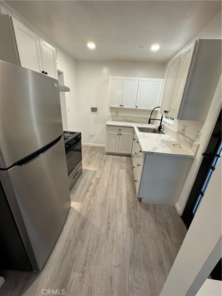 449 S Pampas Avenue - Photo 2
