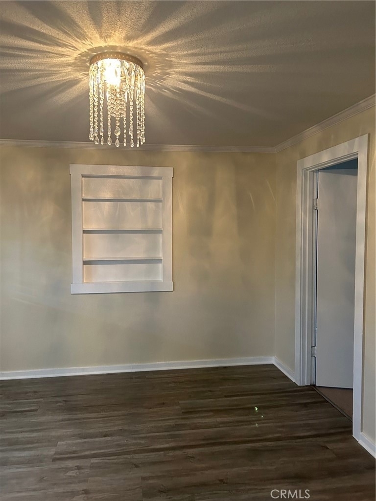 9548 White Road - Photo 5