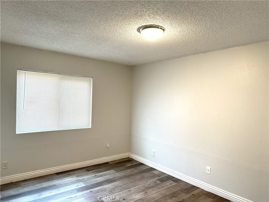 8616 N Loop Boulevard - Photo 18