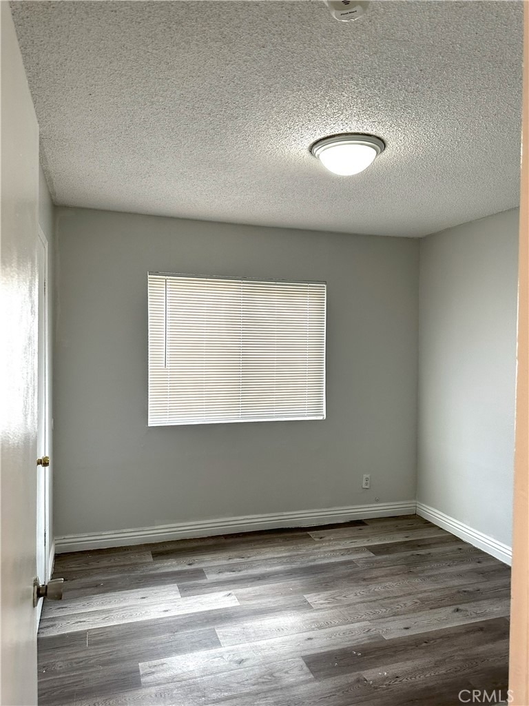 8616 N Loop Boulevard - Photo 5