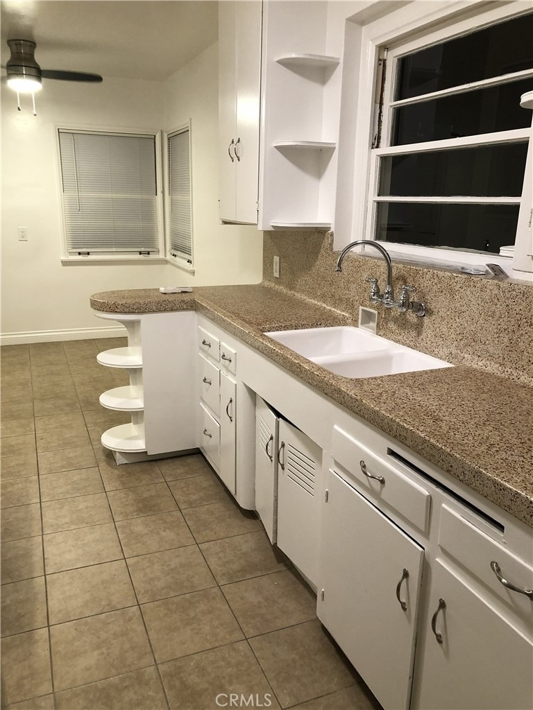 4131 Verdugo Rd - Photo 2