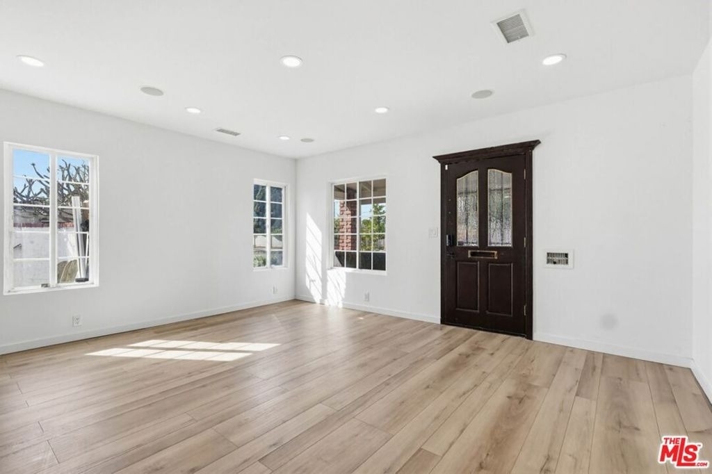 2200 Easy Avenue - Photo 8
