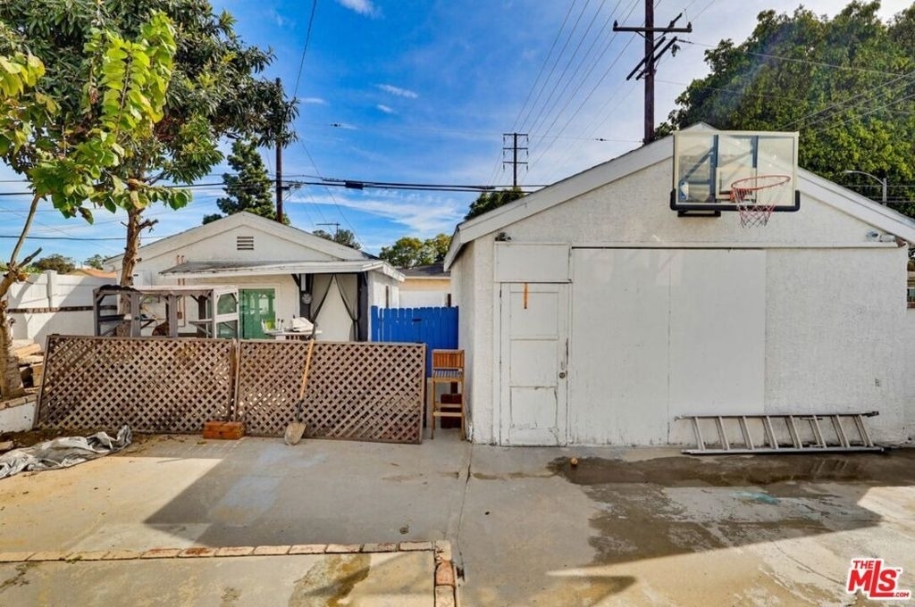 2200 Easy Avenue - Photo 48
