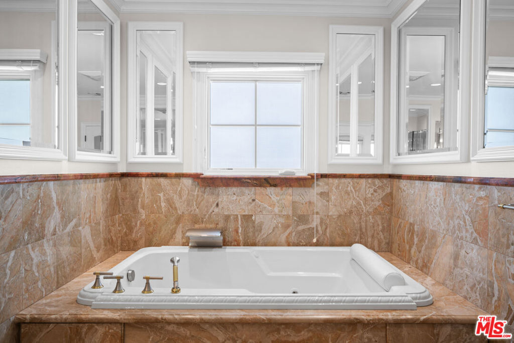 204 Foothill Road - Photo 18