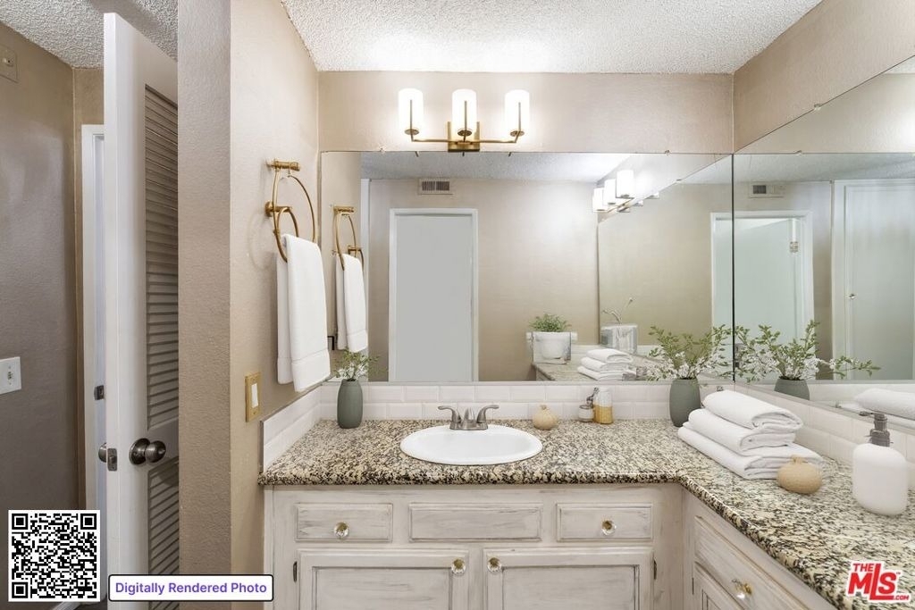 3480 Barham Boulevard - Photo 12