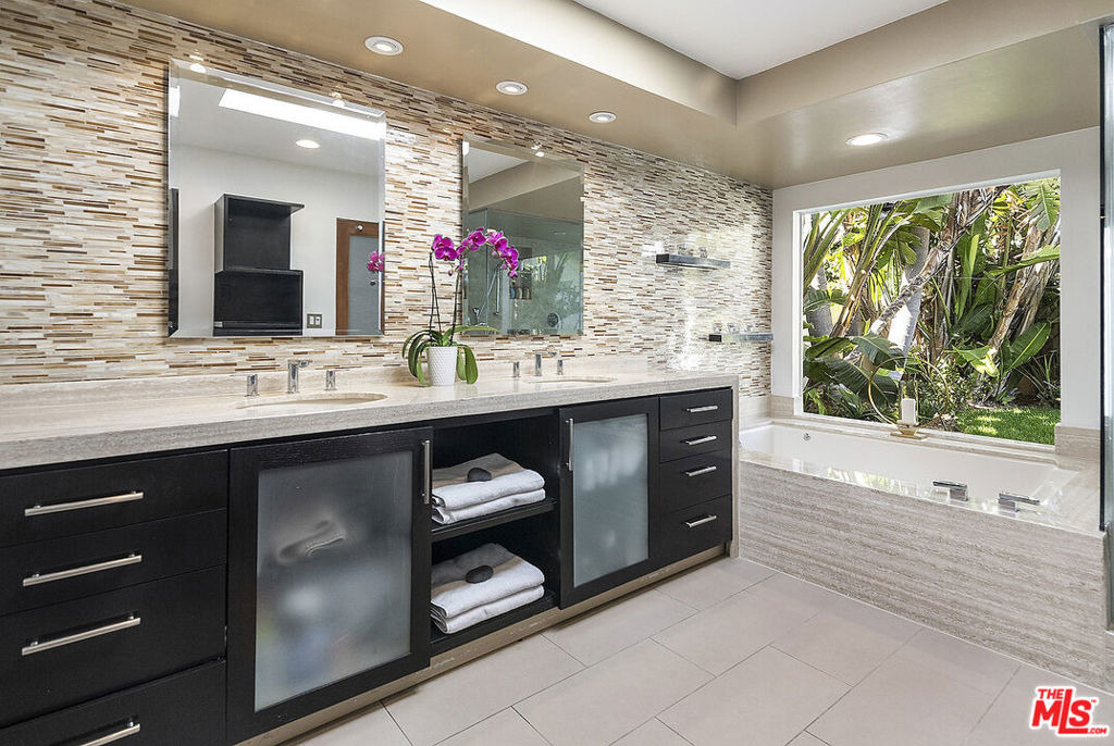 8405 Edwin Drive - Photo 16