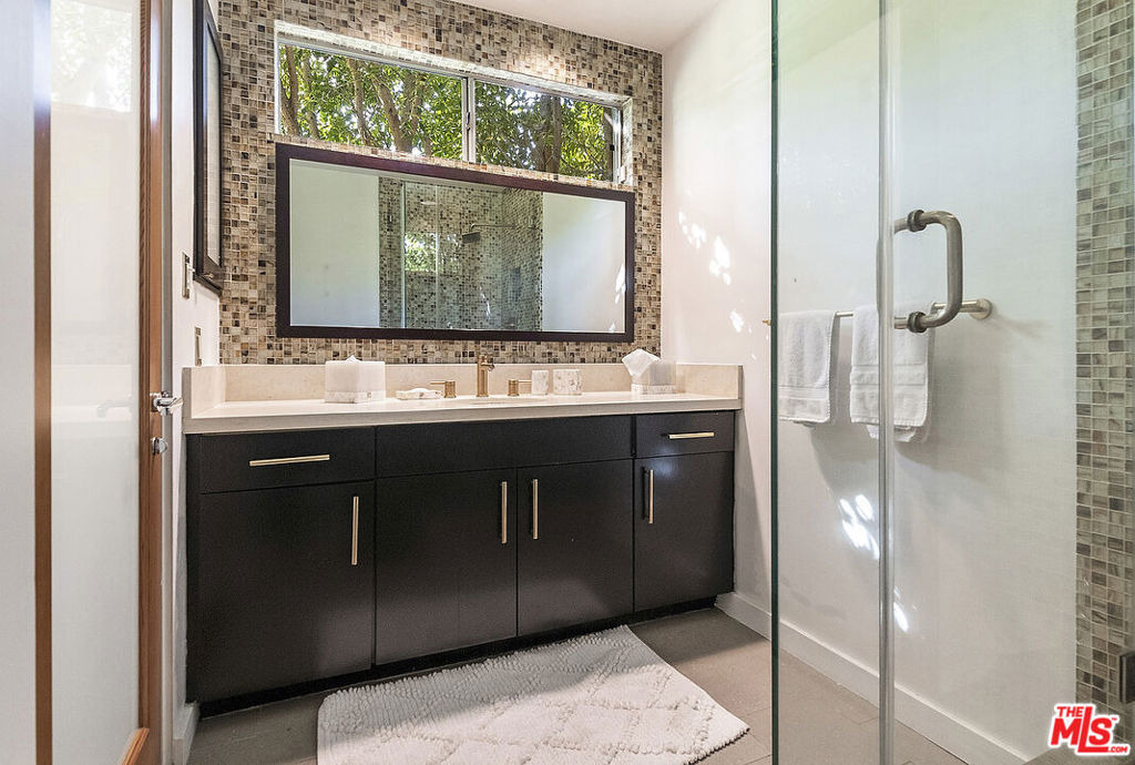 8405 Edwin Drive - Photo 21