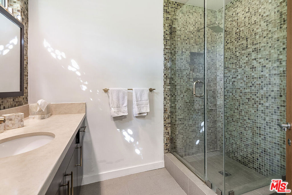 8405 Edwin Drive - Photo 22