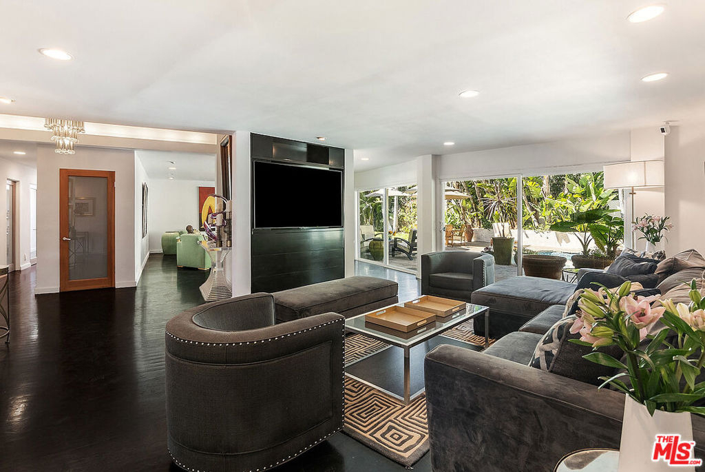 8405 Edwin Drive - Photo 8