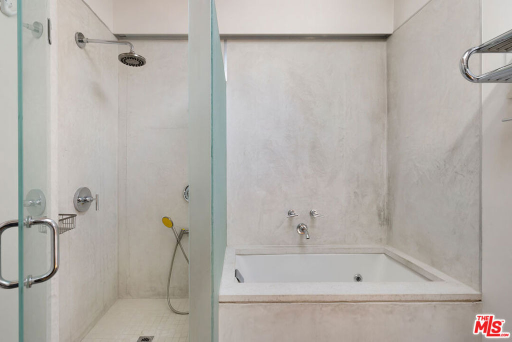 2021 Park Drive - Photo 17