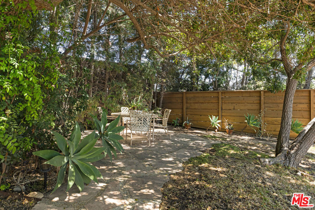 2021 Park Drive - Photo 3