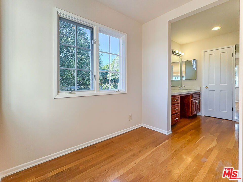 2445 22nd Street - Photo 26