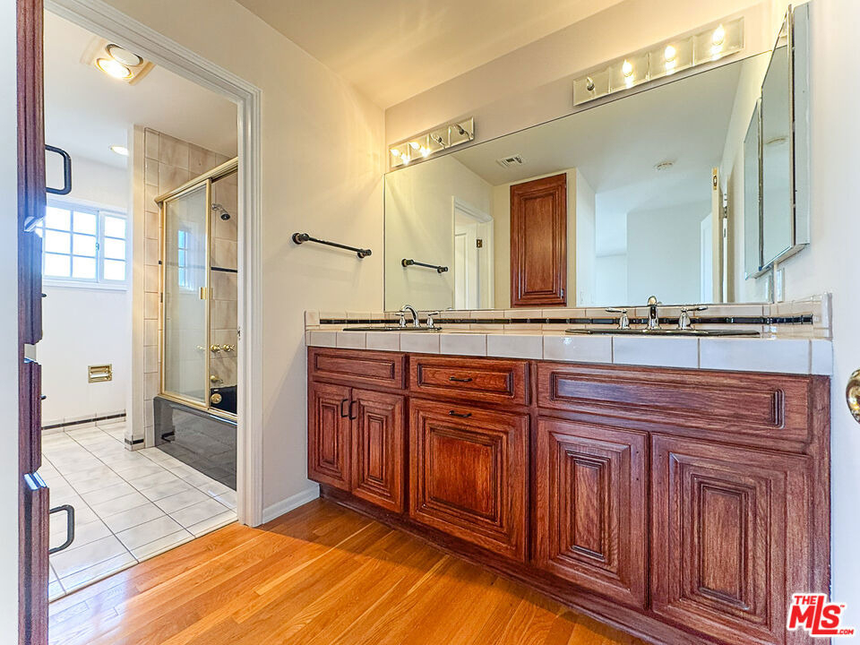 2445 22nd Street - Photo 41