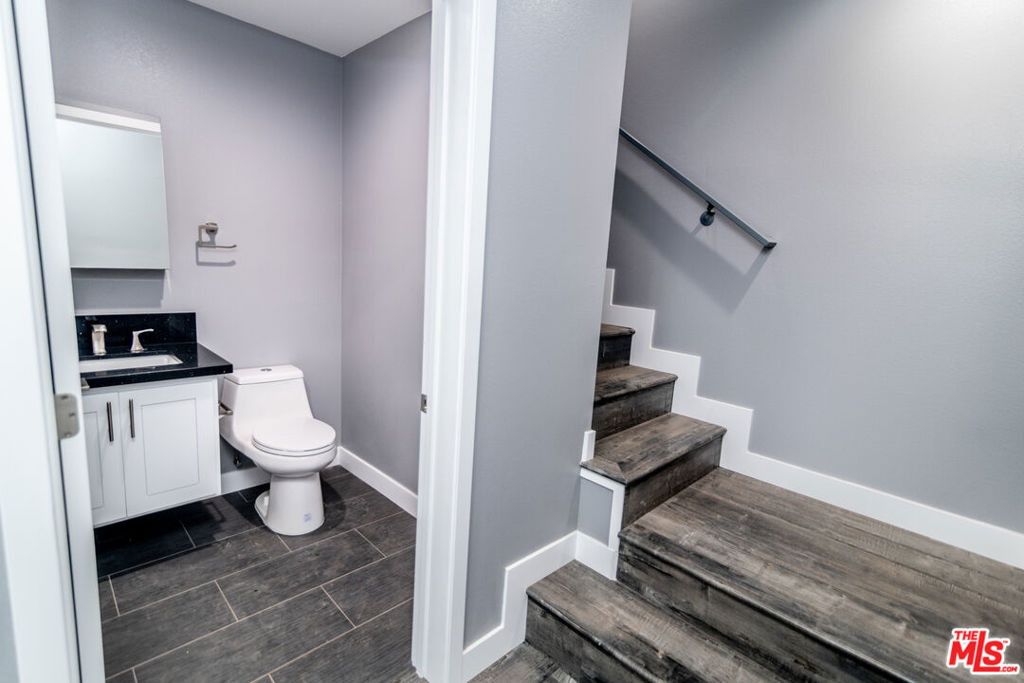 1623 S New Hampshire Avenue - Photo 13