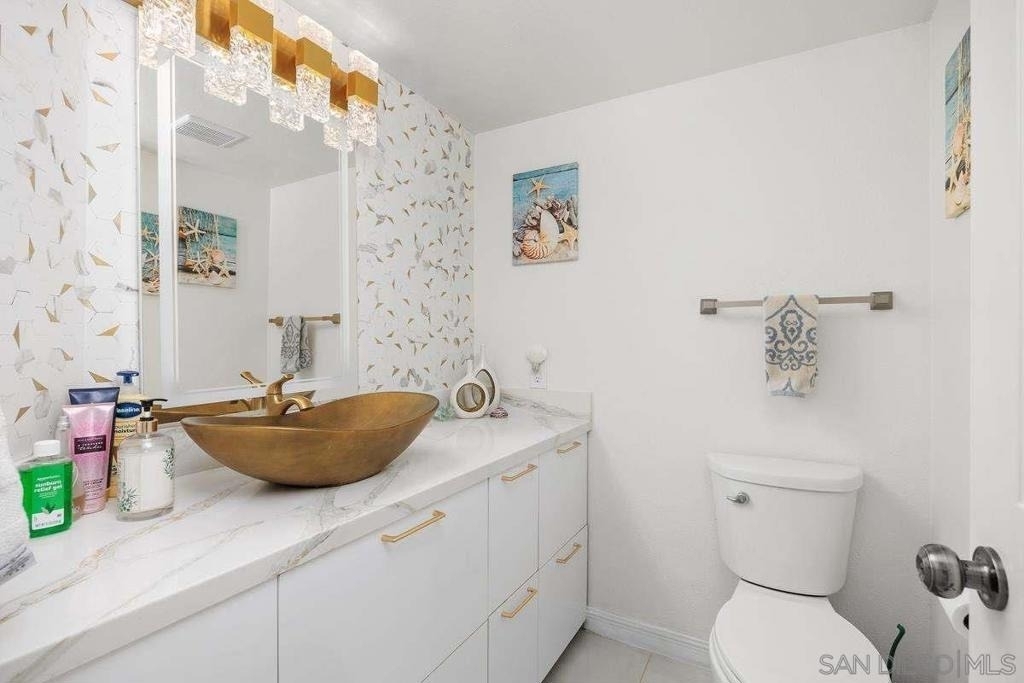 18353 Camberwell Ln - Photo 9
