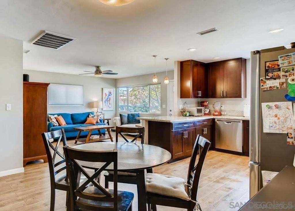 6325 Morlan - Photo 2