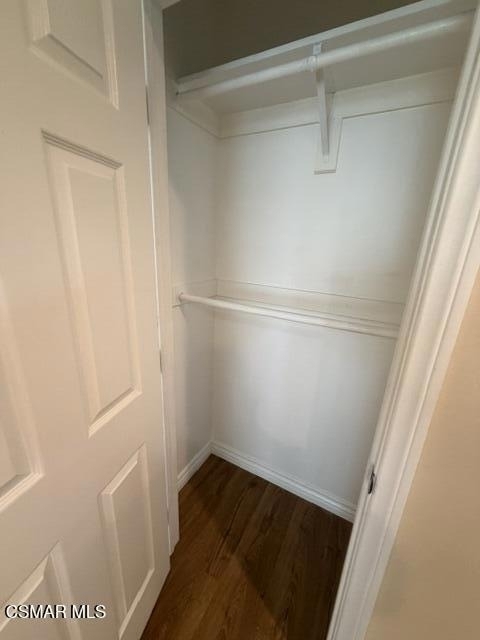 19153 Sylvan Street - Photo 7