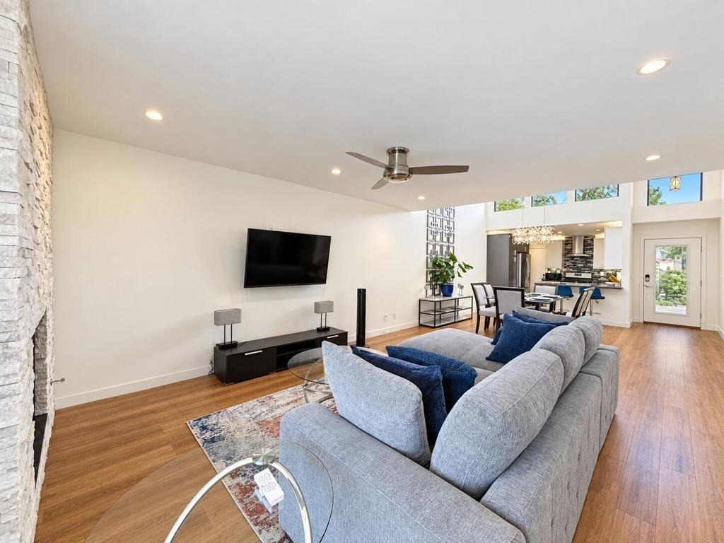 72477 Rolling Knoll Drive - Photo 8