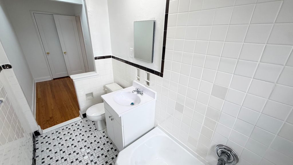 88-4 63rd Drive - Photo 18