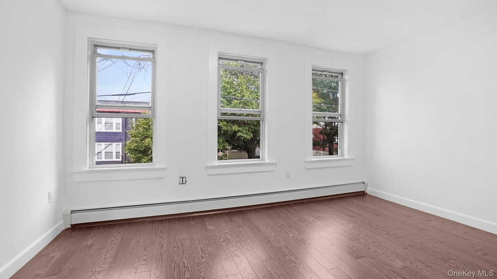 5722 63rd Unit 1 Street - Photo 3