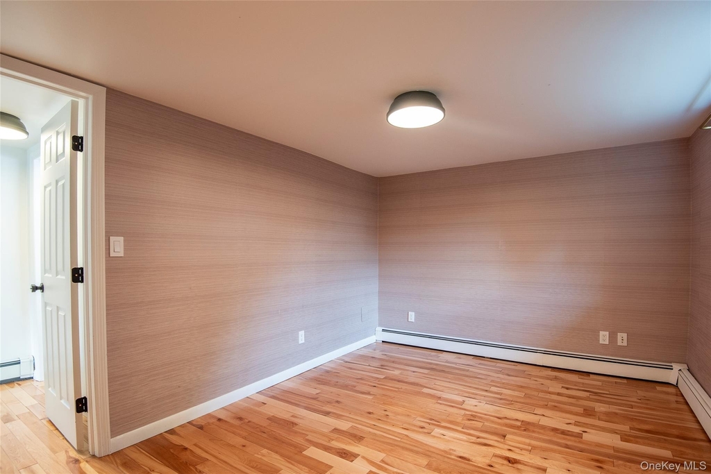 112 W Lake Boulevard - Photo 16