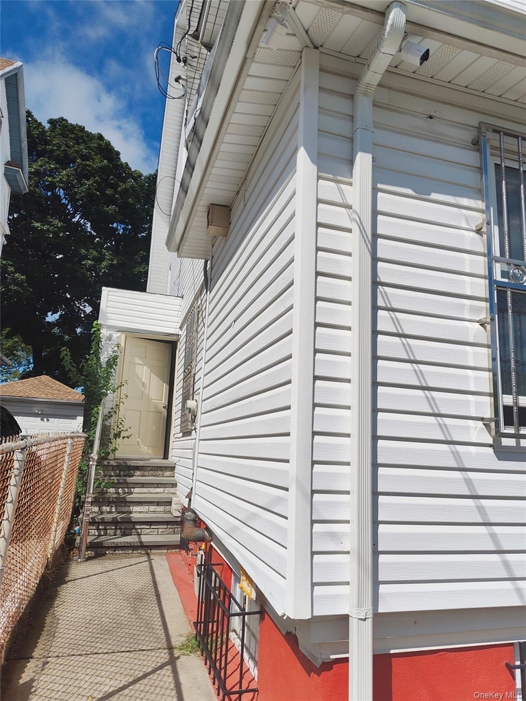 162-15 85th Avenue - Photo 1