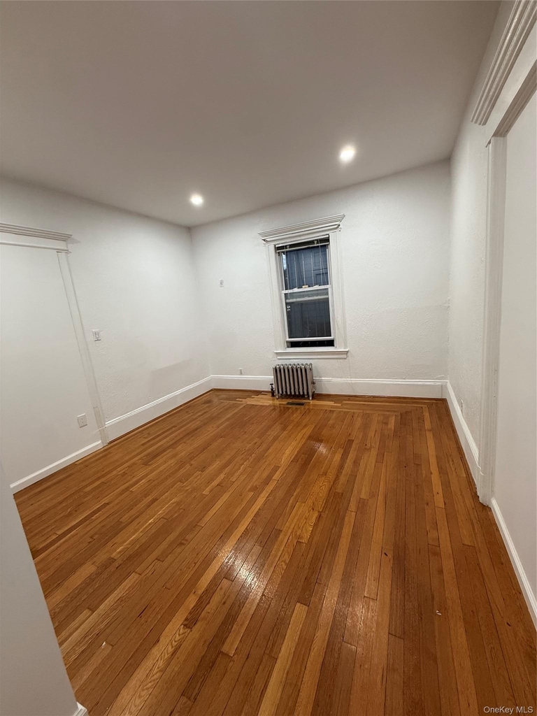 162-15 85th Avenue - Photo 2