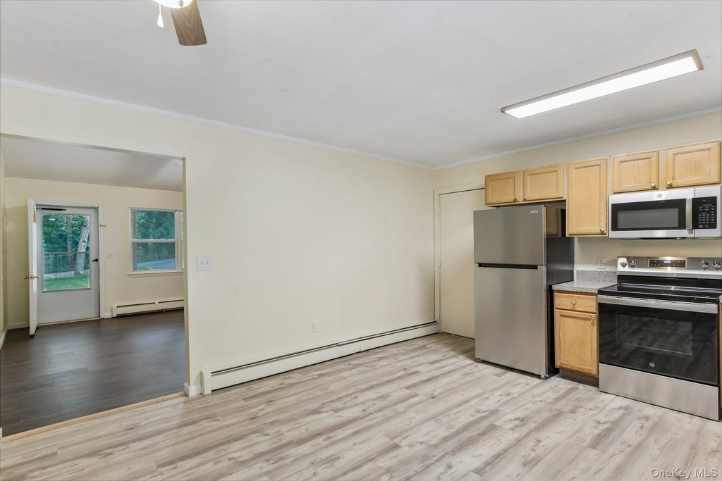 22 Red Maple Road - Photo 11