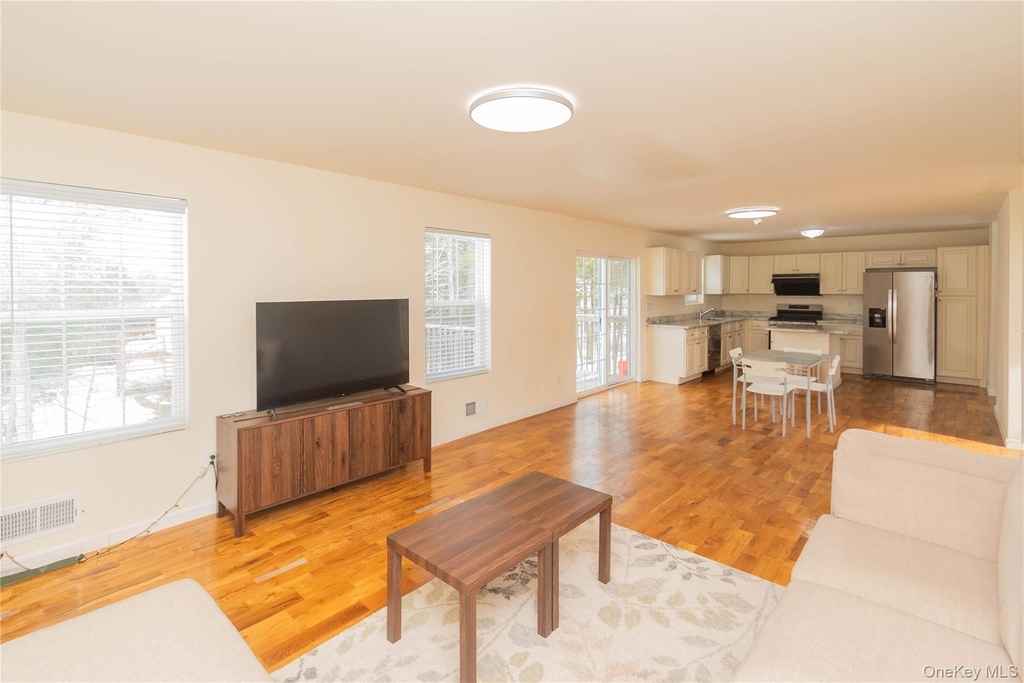 62 Bristol Circle - Photo 18