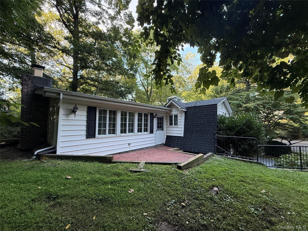 70 Rinaldo Road - Photo 2