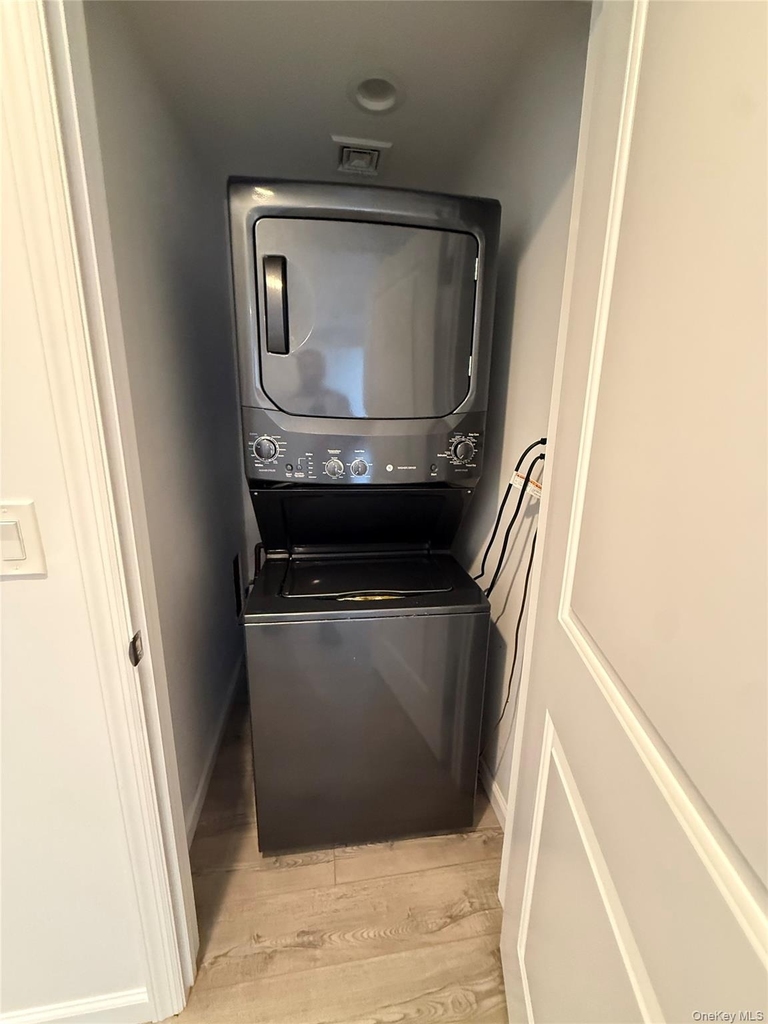169 E Shore Road - Photo 8