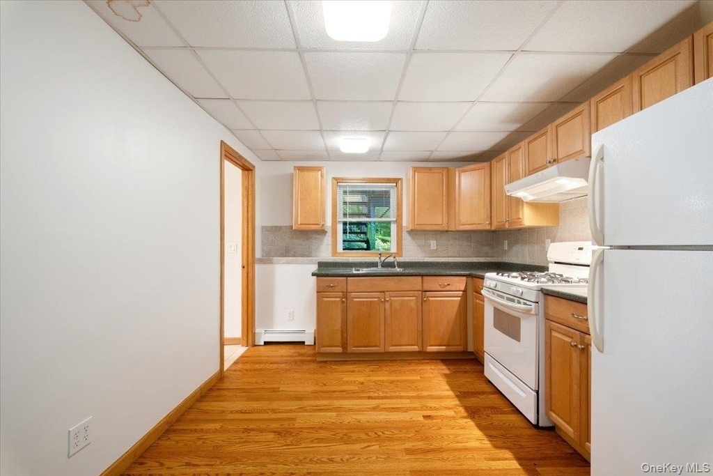 272 Brewster Hill Road - Photo 1