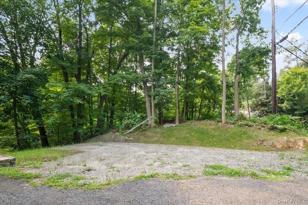 272 Brewster Hill Road - Photo 17