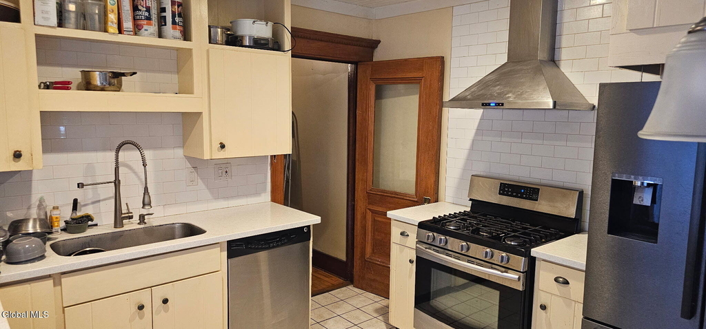 492 Glen Street - Photo 10