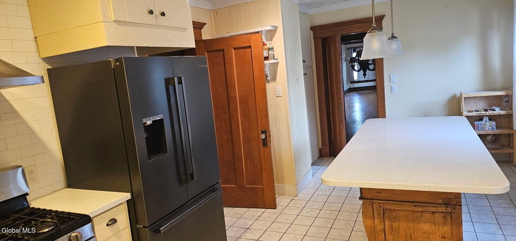 492 Glen Street - Photo 8