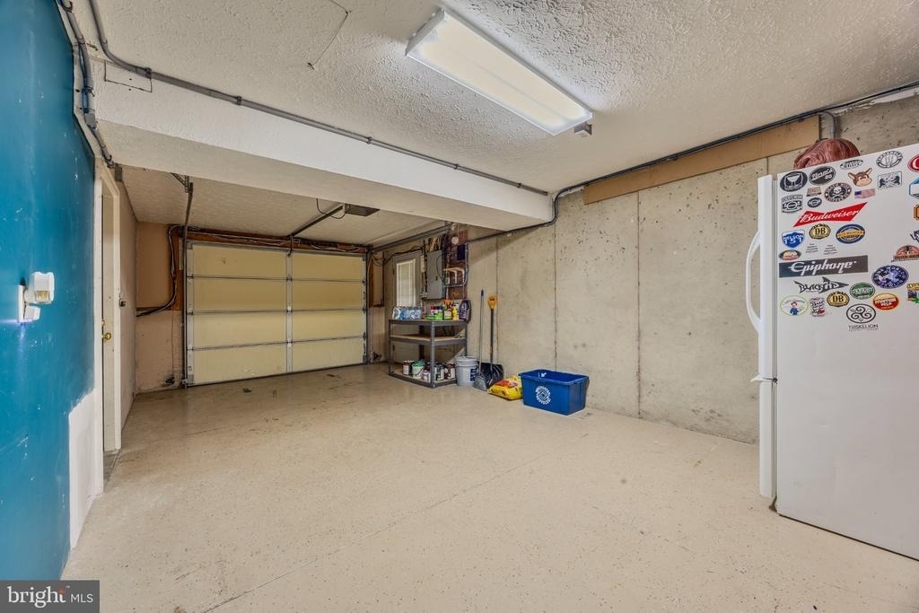 2445 Massanutten - Photo 23