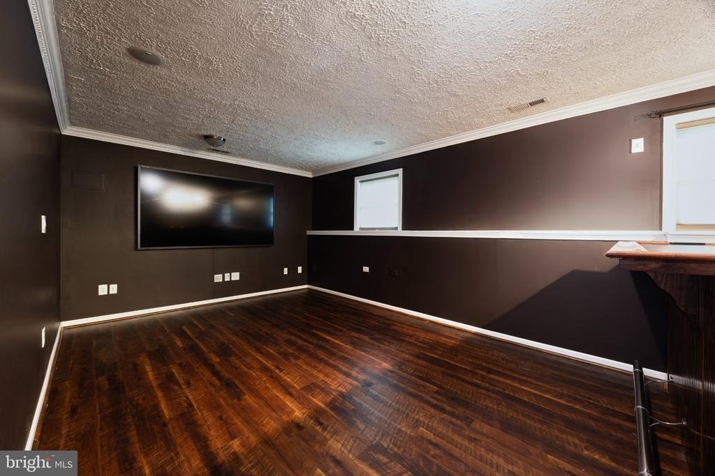 2445 Massanutten - Photo 16