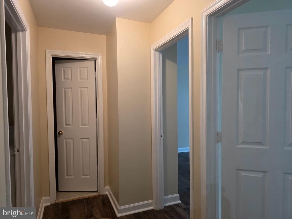 12119 Salemtown Drive - Photo 13