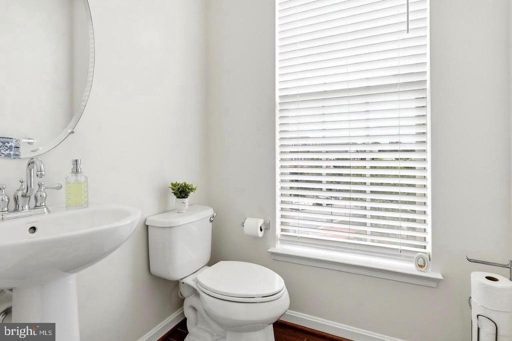 7931 Crescent Park Drive - Photo 24