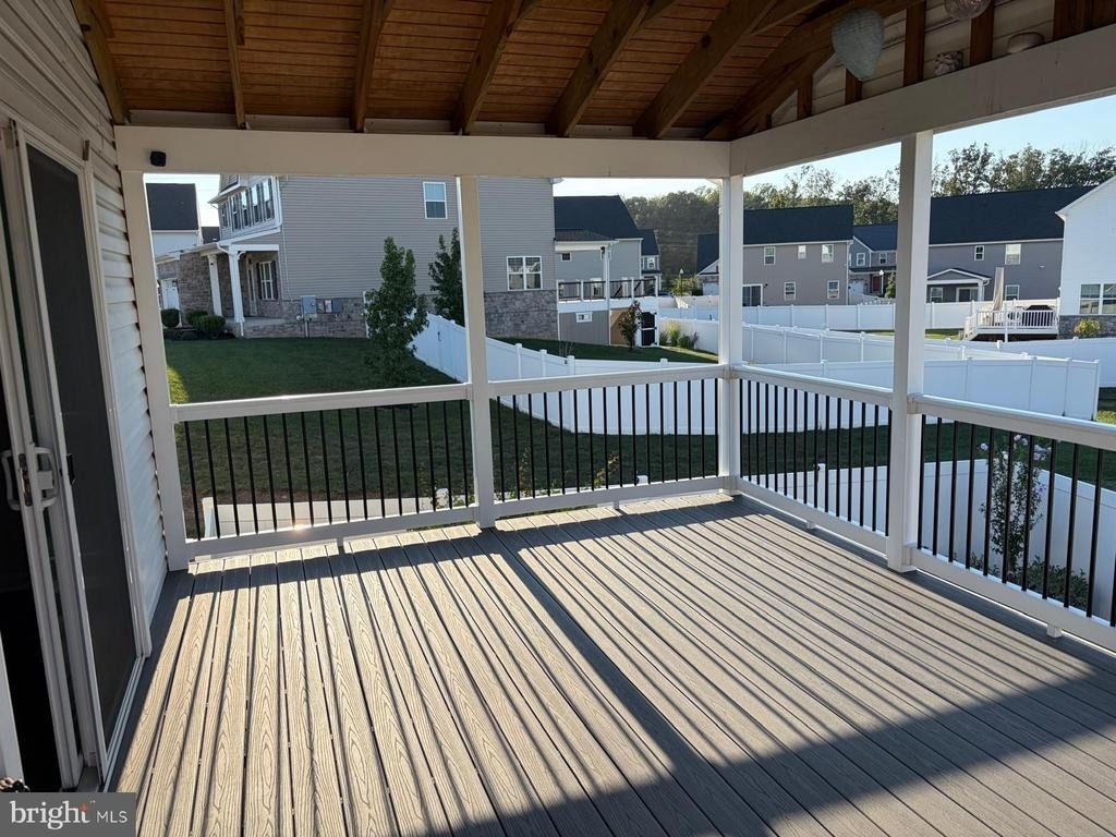 7546 Mint Springs Court - Photo 32